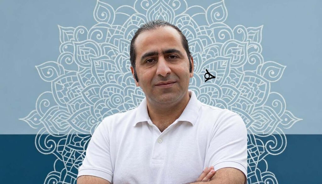 علی آردم مدرس تاریخ و سازنده پادکست نقال باشی